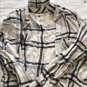 American eagle long sleeves